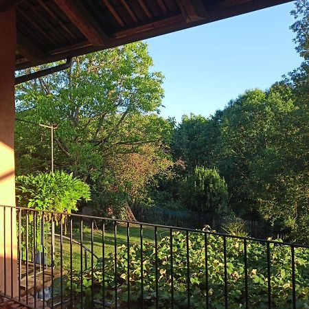 A Romantic Suite In The Countryside Near Torino Pecetto Exterior foto